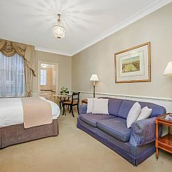 44 Curzon Street by Mansley