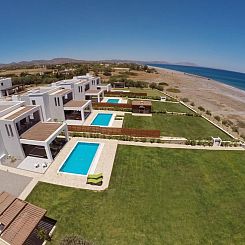 Vakantiehuis Villa am Strand mit privatem Pool