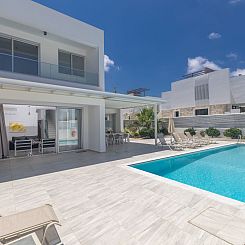Vakantiehuis Greco Villa CCV4. 5-Schlafzimmer-Villa mit priv