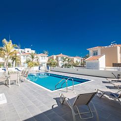 Vakantiehuis Schöne Ferienvilla mit privatem Pool