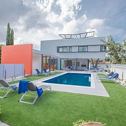 Vakantiehuis Neue, luxuriöse 3-Schlafzimmer-Villa in Protar