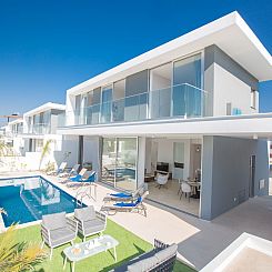 Vakantiehuis 3-Schlafzimmer-Villa mit privatem Pool im Zentr