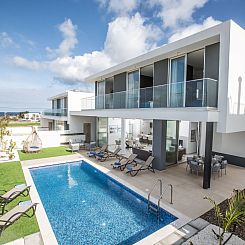 Vakantiehuis 3 Schlafzimmer Villa OL26 mit Pool in Protaras