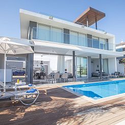 Vakantiehuis Ferienvilla Olivine Pearl mit Meerblick