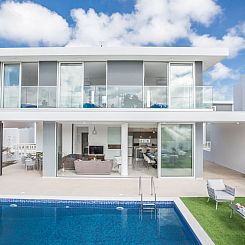 Vakantiehuis 3-Schlafzimmer-Villa mit privatem Pool im Zentr