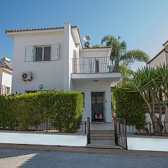 Vakantiehuis Charmante 3-Schlafzimmer-Villa DI12 mit private
