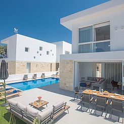 Vakantiehuis Protaras Vie Bleu Villa mit Pool, im Zentrum