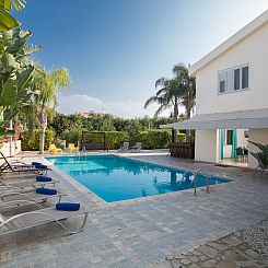 Vakantiehuis Geräumige und private Ferienvilla mit eigenem 