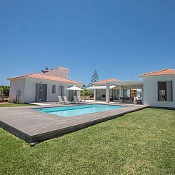 Vakantiehuis in Ayia Napa mit großem Patio