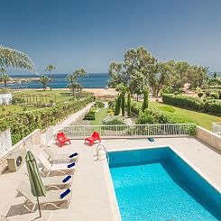 Vakantiehuis Schöne Villa direkt am Meer