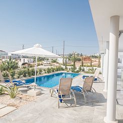 Vakantiehuis 3-Schlafzimmer-Villa mit Pool in Protaras Zentr
