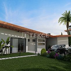 Geschakelde woning in Zeytinlik