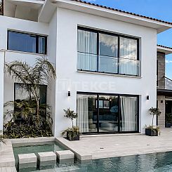 Vrijstaande woning in Girne