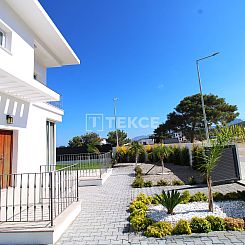 Vrijstaande woning in Girne
