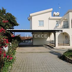 Vrijstaande woning in Girne