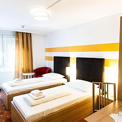 Lenas Donau Hotel