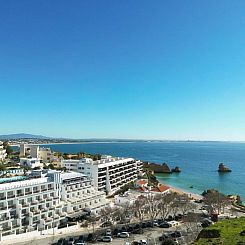 Carvi Beach Hotel
