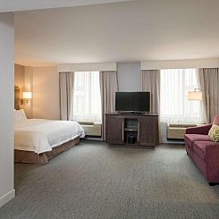 Hampton Inn Manhattan - Times Square South