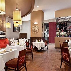 DoubleTree by Hilton New York Downtown
