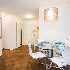 Murray Hill East Suites