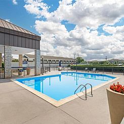 Best Western Center Inn