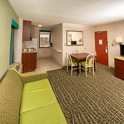 The Breakers Resort Inn