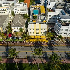 Leslie Hotel Ocean Drive