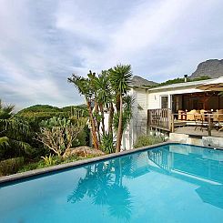 Cape Paradise Lodge and Apartments