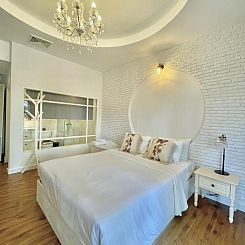 Green Gallery Beach Boutique Hotel