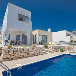 Vakantiehuis Villa mit Panoramablick auf das Meer von Latchi