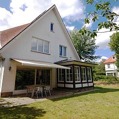 Groepsaccommodatie voor 24 personen in de Panne op 300 meter