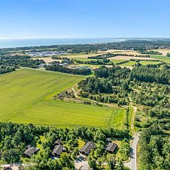 Vakantiehuis "Arny" - 1.5km from the sea