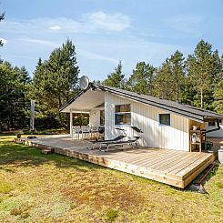 Vakantiehuis "Hakan" - 4km from the sea