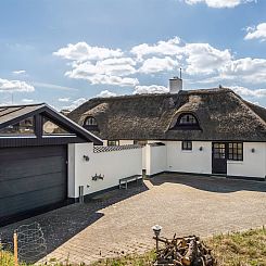 Vakantiehuis "Dorit" - 450m from the sea