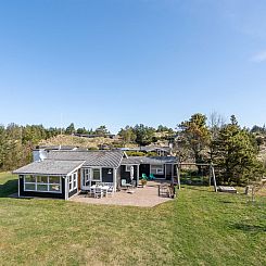 Vakantiehuis "Ingebritt" - 1.5km from the sea