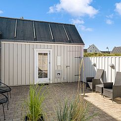 Vakantiehuis "Ingmarie" - 1km from the sea