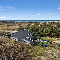 Vakantiehuis "Annemone" - 900m from the sea