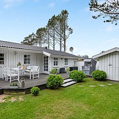 Vakantiehuis "Gunnulf" - 750m from the sea