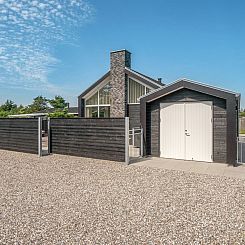 Vakantiehuis "Erk" - 700m from the sea