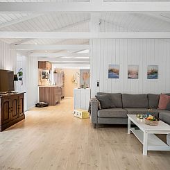 Vakantiehuis "Antigona" - 2.4km from the sea