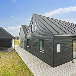 Vakantiehuis "Othinkarl" - 100m from the sea