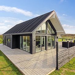 Vakantiehuis "Othinkarl" - 100m from the sea