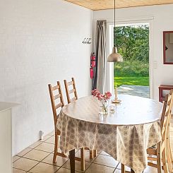 Appartement "Elef" - 2.0km from the sea