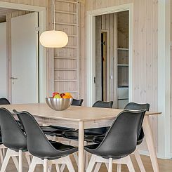 Vakantiehuis "Esma" - 150m from the sea