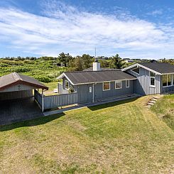 Vakantiehuis "Welma" - 500m from the sea