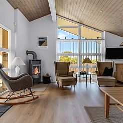 Vakantiehuis "Albina" - 844m from the sea