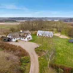 Vakantiehuis "Åsta" - 400m to the fjord