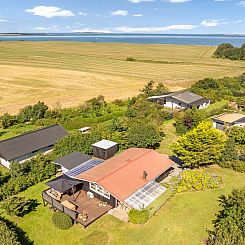 Vakantiehuis "Berner" - 500m to the fjord