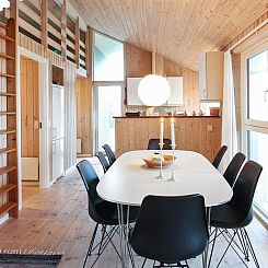 Vakantiehuis "Ilkka" - 400m from the sea