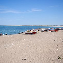 Vakantiehuis "Suki" - 650m from the sea